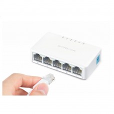 Switch Desktop 5-Port 10/100Mbps